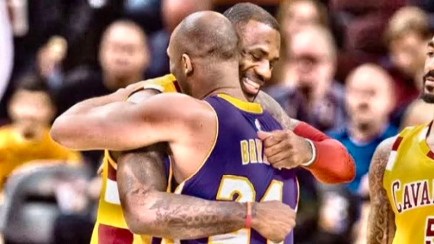 LeBron James llora la muerte de Kobe Bryant (VÍDEO)