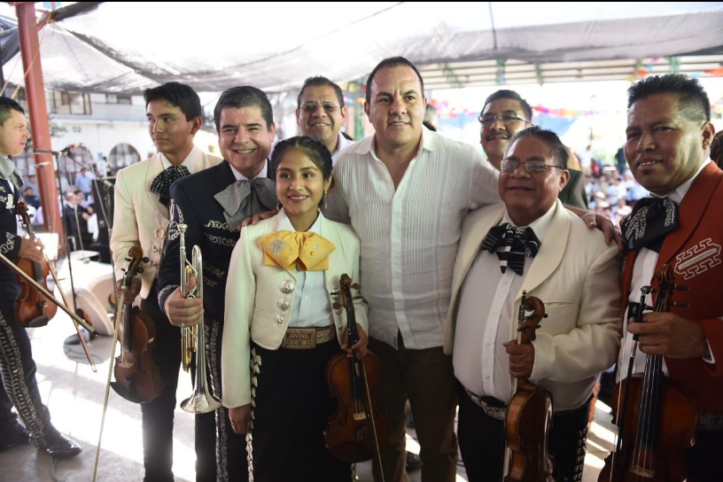 Cuauhtémoc se echa un “palomazo” tras instaurar el Día Estatal del Mariachi Morelense