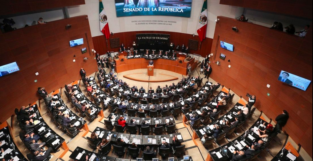 Senadores proponen crear otros puentes vacacionales ante iniciativa de AMLO