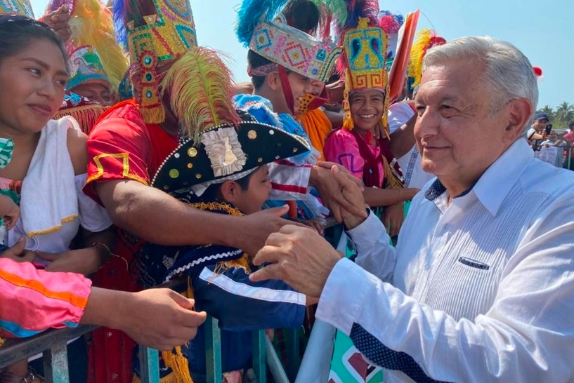 Pueblos originarios de Oaxaca piden a AMLO parar eventos por coronavirus