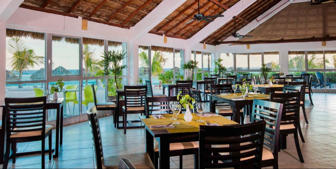 Restaurante de Cancún regalará comida a desempleados de turismo por coronavirus