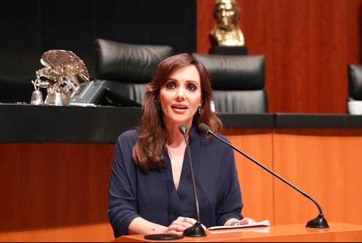 Lilly Téllez deja la bancada de Morena en el Senado