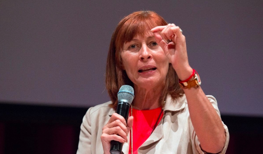 Tatiana Clouthier advierte sobre fraudes que dicen ser programas del Gobierno