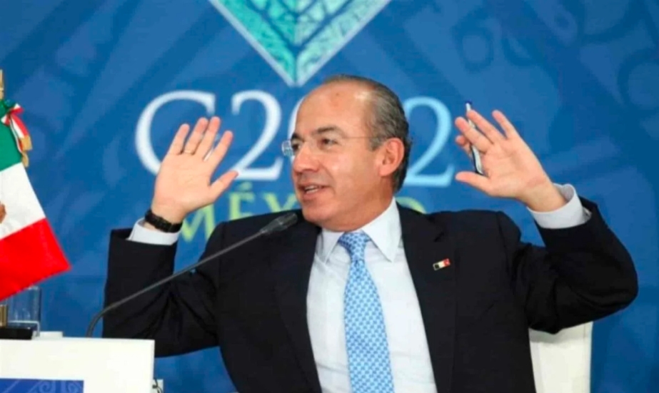 Felipe Calderón justifica pésima labor como presidente de México