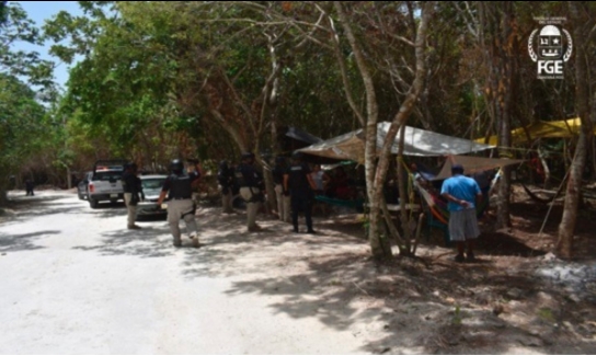 A resguardo dos predios invadidos en Tulum