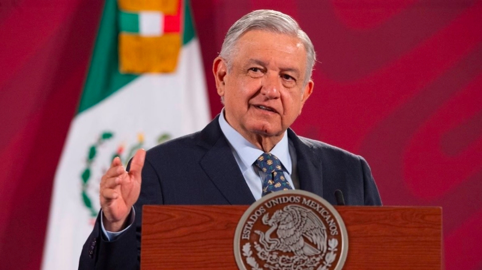 Recupera AMLO aprobación, revela encuesta