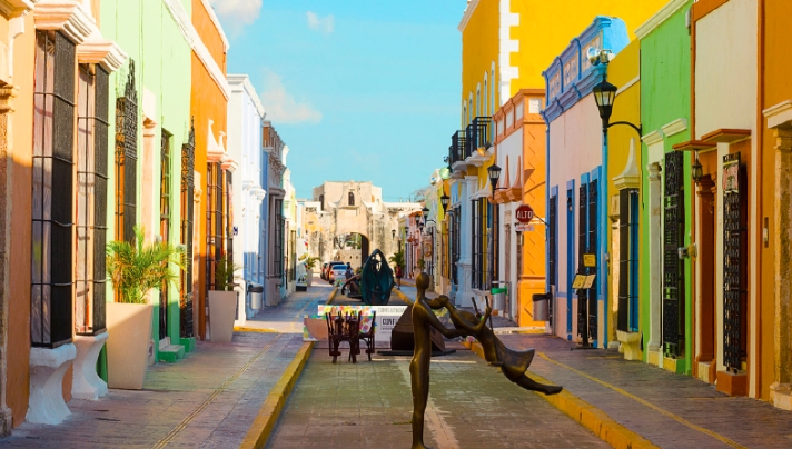 Pasa Campeche al semáforo verde, es el primer estado en lograrlo