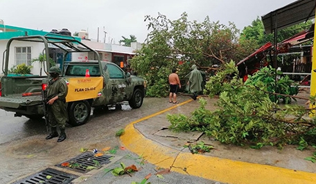 Saldo blanco por paso de tormenta tropical “Gamma” en Quintana Roo