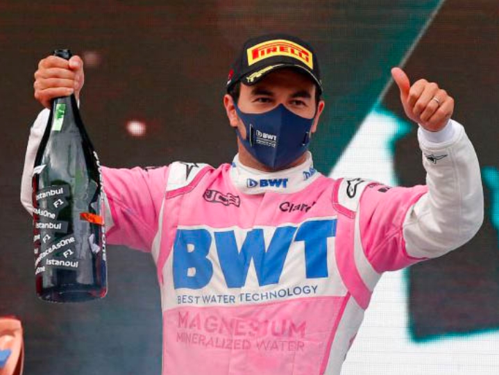 “Checo” Pérez sube al podio en el Gran Premio de Turquía