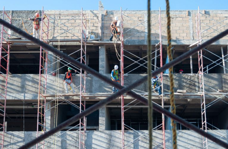 Hoteles en Cancún en obra negra, blanco del crimen organizado