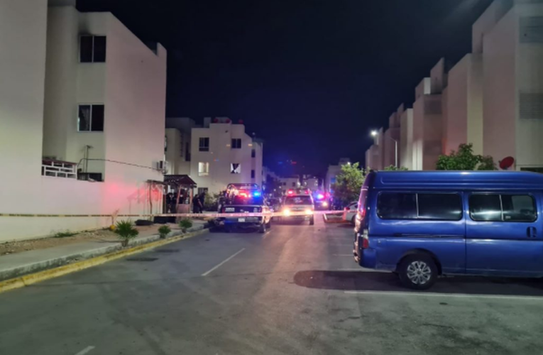 Balean a hombre y mujer en Paseos del Mar