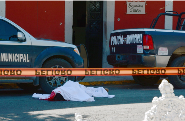 Atacan a balazos presidencia municipal de Tepetongo, Zacatecas