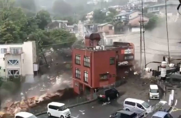 Japón: 2 muertos y al menos 20 desaparecidos por desplazamiento de tierra por lluvias torrenciales