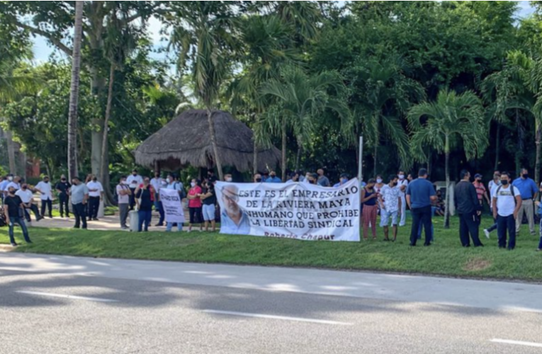 Se manifiestan trabajadores de la CROC por conflicto intersindical