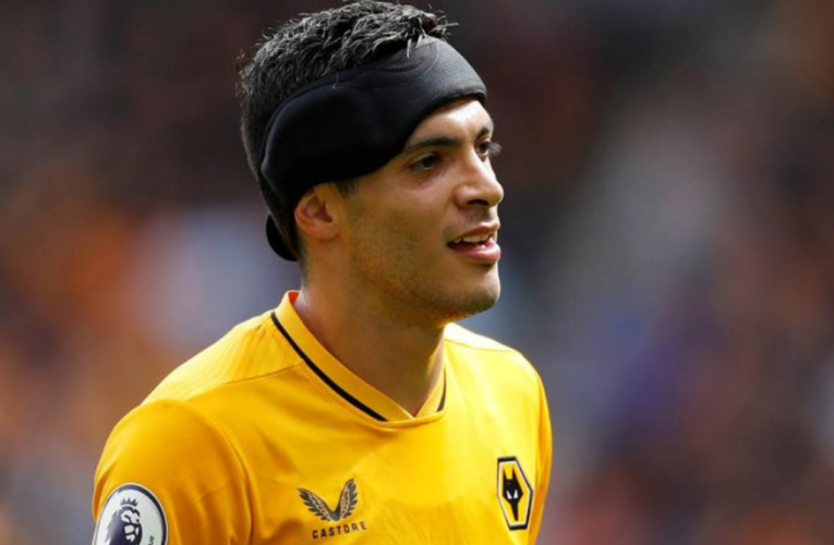 Raúl Jiménez sin castigo; podrá jugar con el Wolverhampton