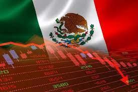 Riesgo de menor ingreso a lo estimado para México en 2023: Fitch