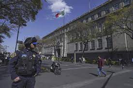 Suprema Corte de México discute polémica reforma electoral