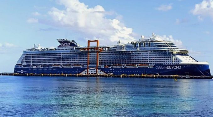 Mahahual y Cozumel reciben cerca de 3 mil cruceristas en el Beyond