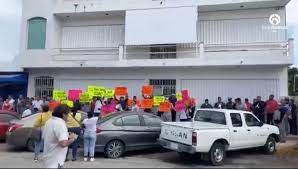 Trabajadores se manifestaron de un reconocido hotel en Cozumel