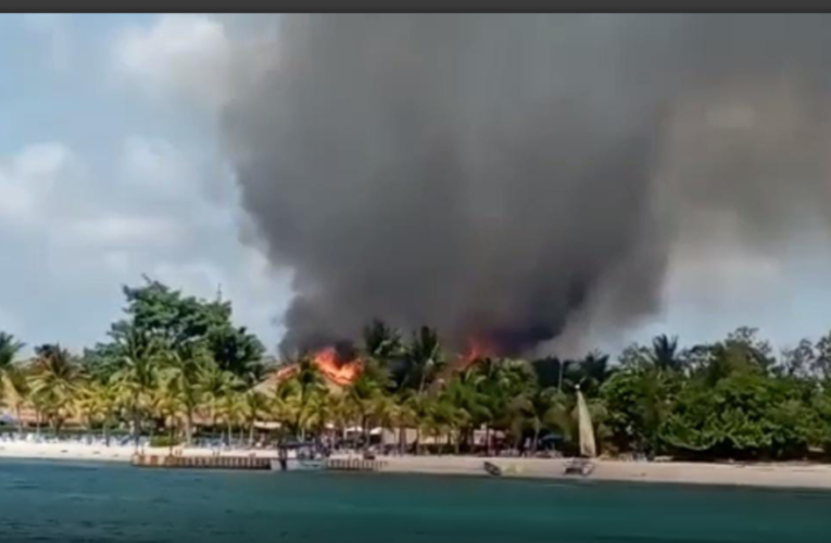 Cozumel: multan al hotel Allegro por incendio que devoró 12 torres