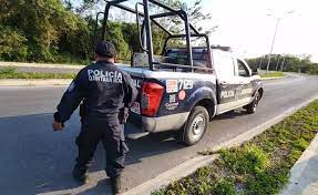 Policía municipal de Cozumel detiene arbitrariamente a periodistas