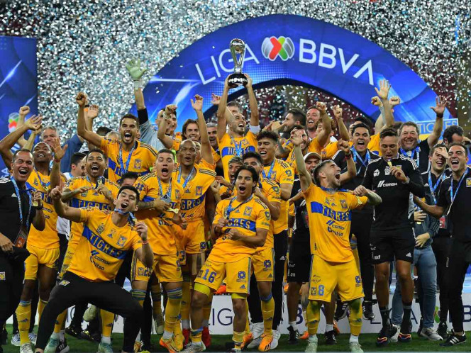 Tigres es campeón de Liga MX tras remontar a Chivas en el Akron