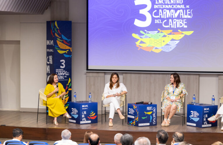 Juanita Alonso promociona 150 años del carnaval de Cozumel