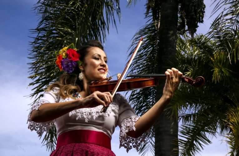 Música y tradición en la celebración de las Fiestas Patrias de México y Centroamérica