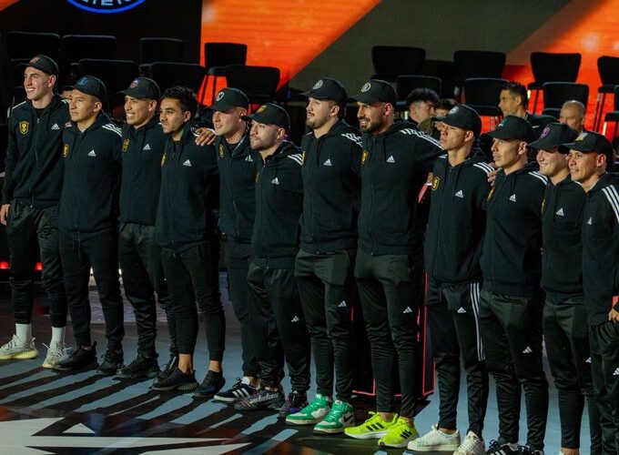 Realizan el primer draft de la Kings League Americas