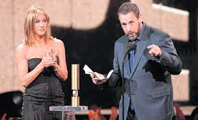 People’s Choice Awards: Adam Sandler gana y defiende la autenticidad