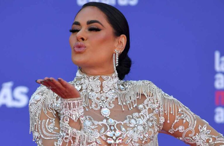 Galilea Montijo impacta en pleno carnaval y conquista con trajes de “garota” en Brasil