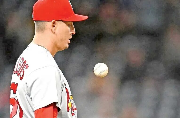 Giovanny Gallegos va por su revancha con Cardenales