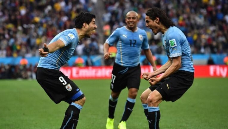 Luis Suárez dedica emotiva carta a Cavani por su retiro de la Selección de Uruguay