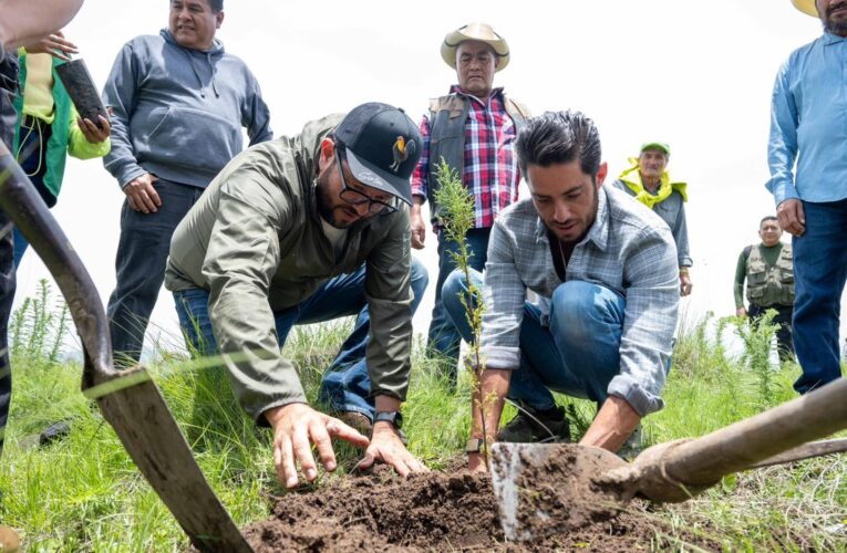 Pepe Couttolenc encabeza iniciativa de reforestación en Temamatla