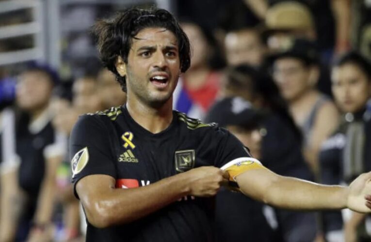 Carlos Vela analiza colgar los botines tras un año sin equipo