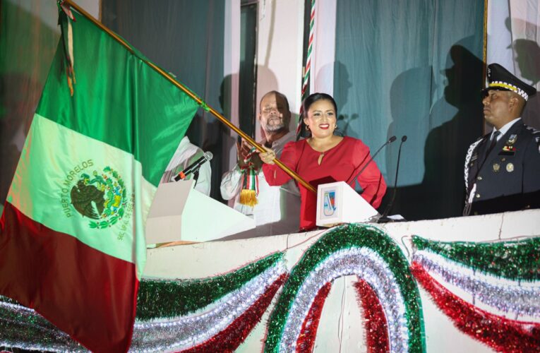 PORTOMORELENSES GRITAN CON FERVOR “VIVA MÉXICO” EN CEREMONIA ENCABEZADA POR BLANCA MERARI