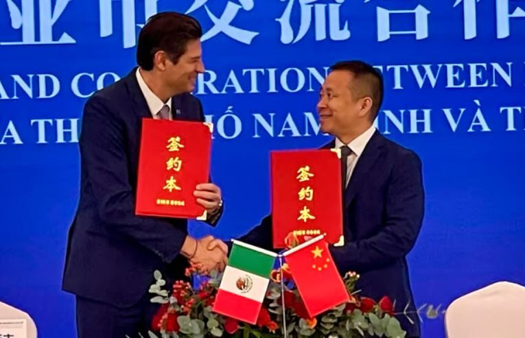 Firman hermanamiento Morelia y Nanning, China