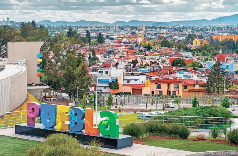 Socios del Consejo de Organismos Empresariales proponen medidas para identificar y proteger establecimientos formales en Puebla