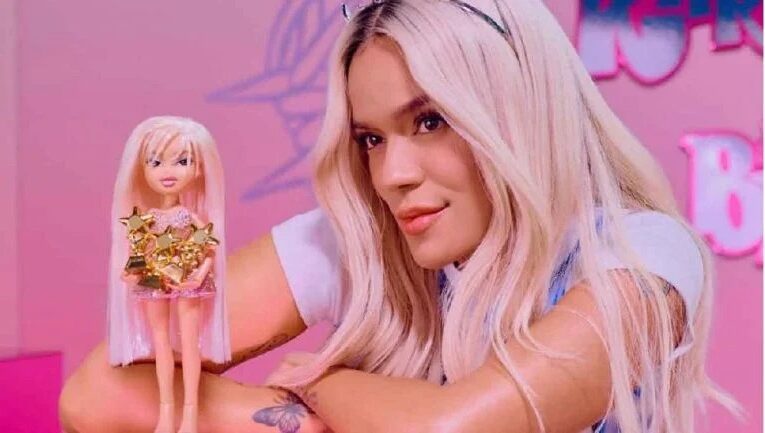 Karol G lanza su primera muñeca Bratz