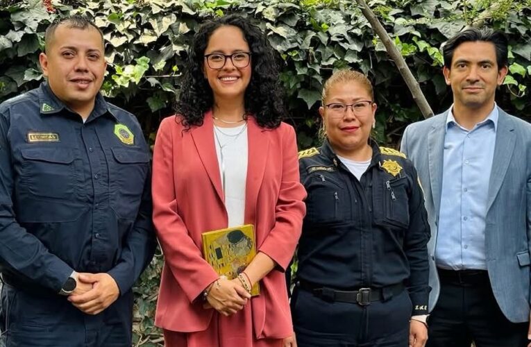 Gabriela Osorio reconoce a los policías de Tlalpan en el marco del Día del Policía