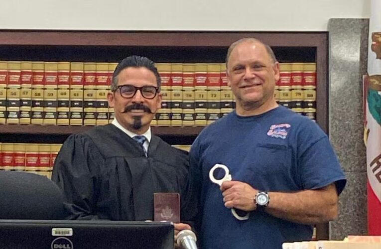 Hijo de “Kiki” Camarena desempolva las esposas de su padre para usarlas contra Caro Quintero