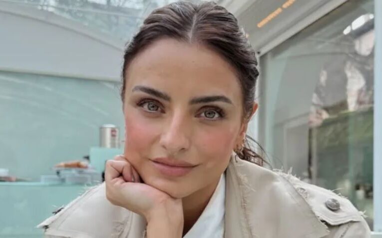 Aislinn Derbez asegura la menospreciaban en castings de cine por su apellido