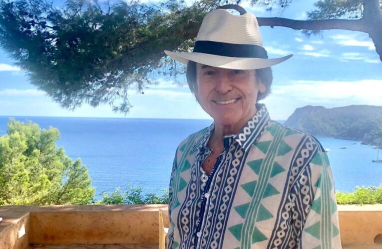 Raphael anuncia su regreso cuatro meses después de su hospitalización