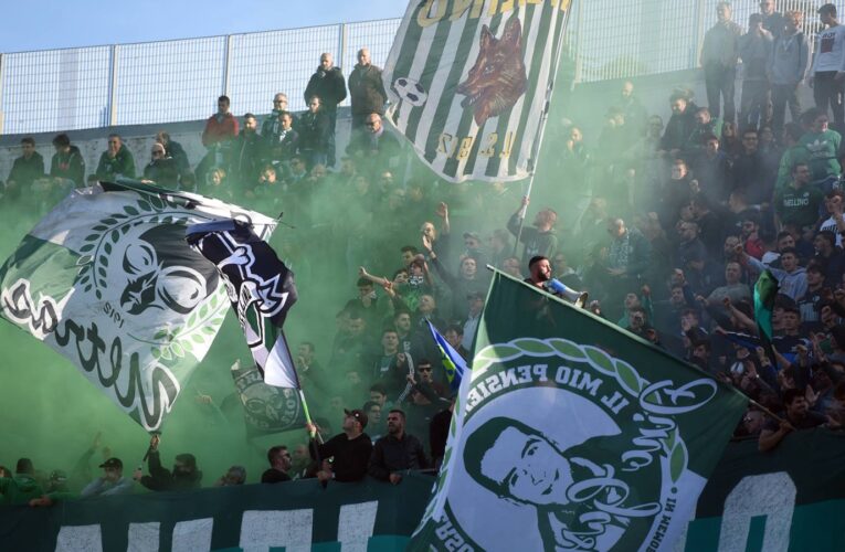 La curiosa casualidad del Avellino, el equipo que asciende cada muerte del papa