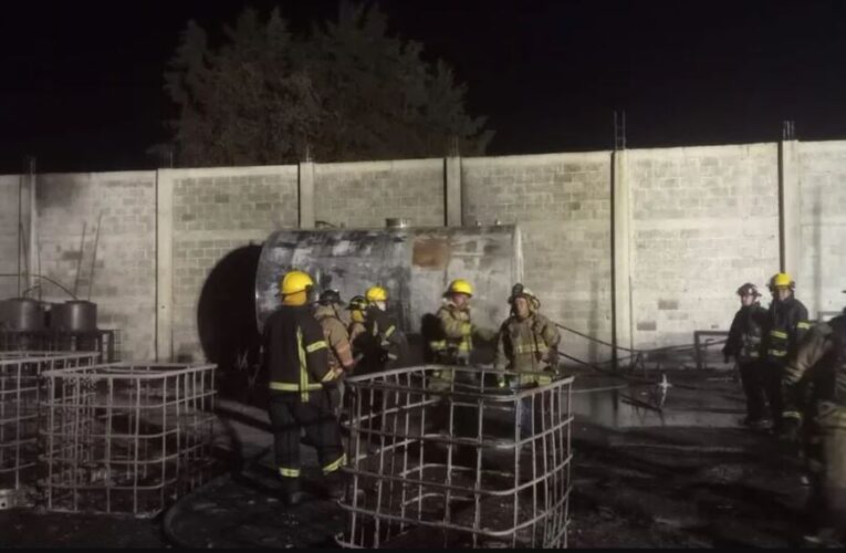 Sofocan incendio tras explosión en planta de biodiésel de Tancítaro, Michoacán