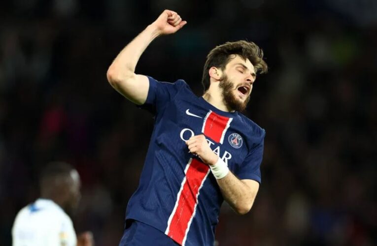 Kvaratskhelia, campeón de Italia y Francia en la misma temporada