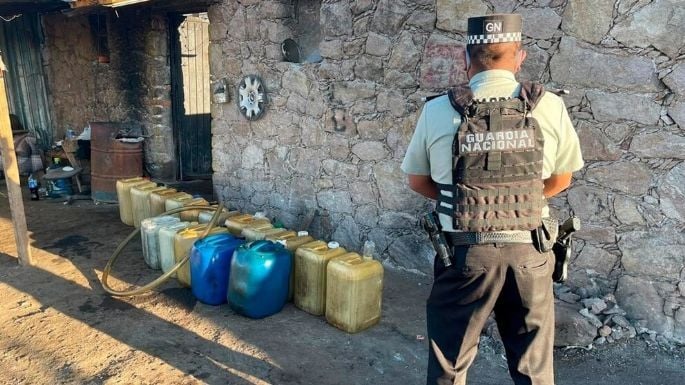 11 agentes de la Guardia Nacional detenidos en Guanajuato por extración de huachicol