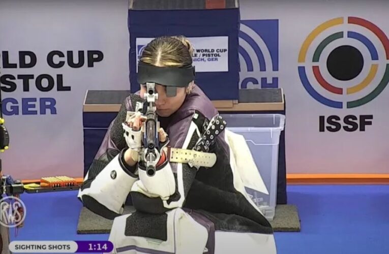 Coahuilense logra récord nacional y clasifica a final en tiro con rifle en Alemania