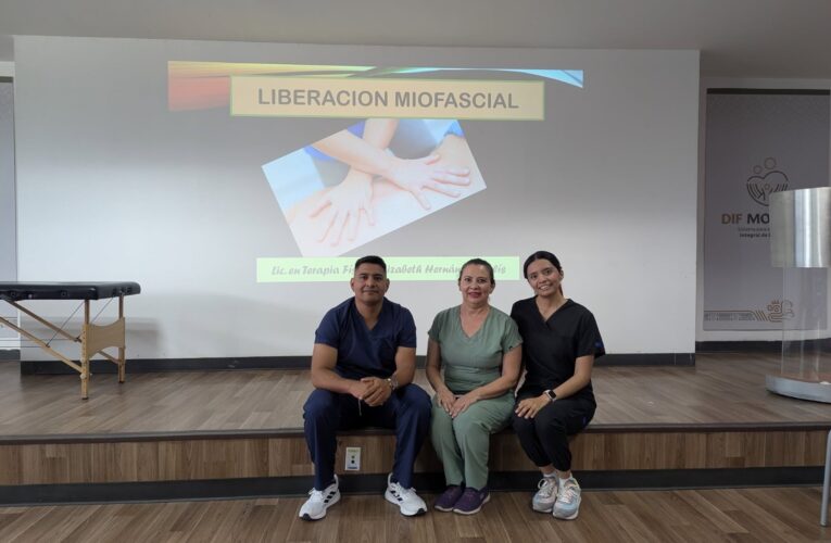 Personal de fisioterapia del DIF Cuautla se capacita en técnicas avanzadas de terapia manual
