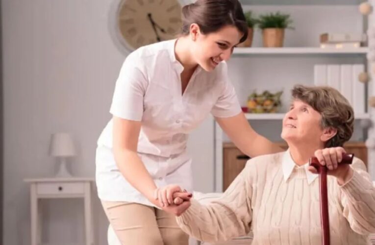 Trabajo de cuidados sin paga, realidad de miles de mujeres